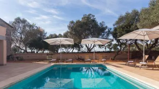 Modern Holiday House Son Grauet with Pool, Garden, Terrace & Wi-Fi; Parking Available, Pets Allowed Modern Holiday House Son Grauet with Pool, Garden, Terrace & Wi-Fi; Parking Available, Pets Allowed