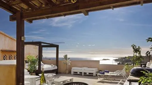 Villa Can Moya, piscina, wifi, a / ac, vistas al mar