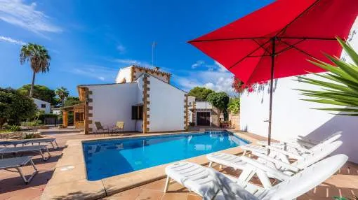 Villa Es Morro de Sa Carabassa with Wi-Fi, Garden, Terraces & Pool; Parking Available Villa Es Morro de Sa Carabassa with Wi-Fi, Garden, Terraces & Pool; Parking Available