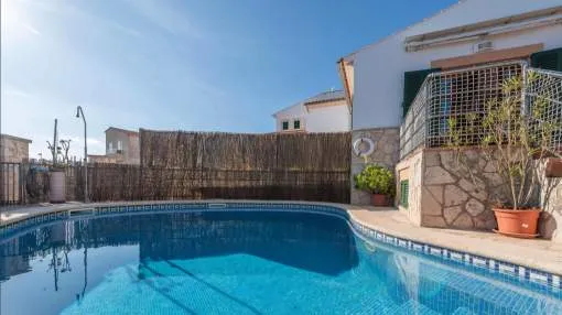 Vacation Home “Villa Doncella” with Sea View, Pool, Wi-Fi, A/C, Terrace & Garden; Parking Available