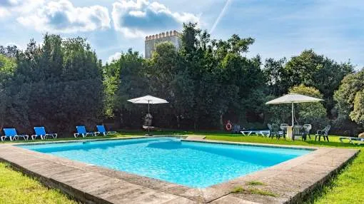Romantic Room in Guest House Son Vivot with Pool, Terraces & Wi-Fi; Parking Available, Breakfast Included Romantic Room in Guest House Son Vivot with Pool, Terraces & Wi-Fi; Parking Available, Breakfast Included