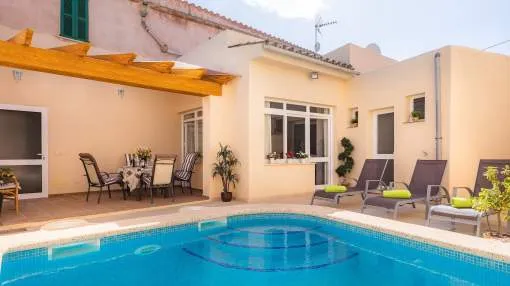 Holiday Home Casa Pueblo Ribot with Wi-Fi, Terraces & Pool; Parking Available Holiday Home Casa Pueblo Ribot with Wi-Fi, Terraces & Pool; Parking Available