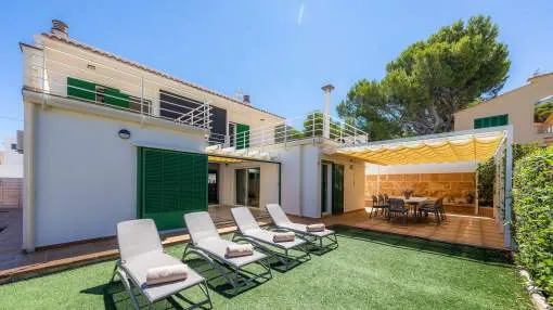 Holiday Home Can Roig Loft with Mountain View, Wi-Fi, Balcony, Terrace & Garden; Street Parking Available Holiday Home Can Roig Loft with Mountain View, Wi-Fi, Balcony, Terrace & Garden; Street Parking Available