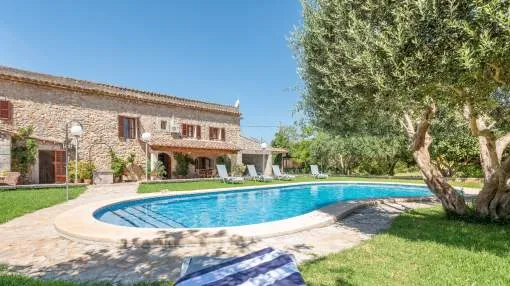 Fantastic Holiday Home “Can Julia” with Mountain View, Wi-Fi, Air Conditioning, Terrace, Garden, Pool & Tennis Court; Parking Available Fantastic Holiday Home “Can Julia” with Mountain View, Wi-Fi, Air Conditioning, Terrace, Garden, Pool & Tennis Court; Parking Available