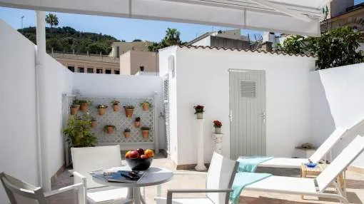 Stunning Holiday Apartment “Can Serol 1º” with Balcony, Terrace, Air Conditioning & WiFi; Parking Available in the Street