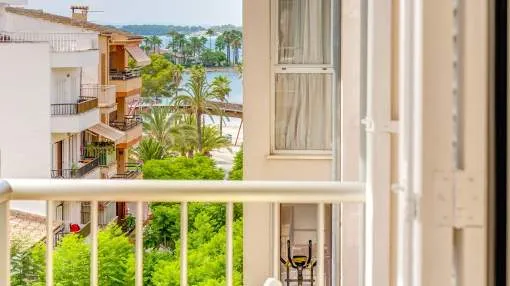 Holiday Home Can Jaume with Sea View, Wi-Fi, A/C & Balcony; Street Parking Available Holiday Home Can Jaume with Sea View, Wi-Fi, A/C & Balcony; Street Parking Available