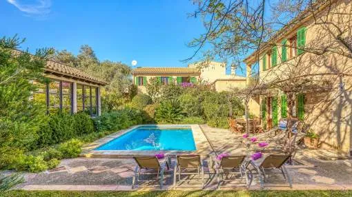 Spacious Holiday Home “Can Casta” with Pool, Wi-Fi, Terrace & Garden Spacious Holiday Home “Can Casta” with Pool, Wi-Fi, Terrace & Garden