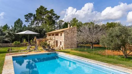 Beautiful Country Home “Bonafe” with Mountain View, Pool, Terrace, Garden, A/C & Wi-Fi; Parking Available Beautiful Country Home “Bonafe” with Mountain View, Pool, Terrace, Garden, A/C & Wi-Fi; Parking Available
