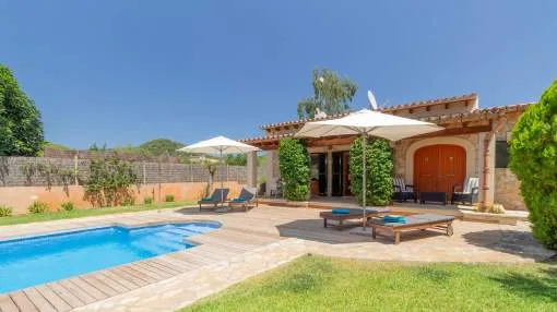 Vista Verde is a Holiday Villa in Sa Pobla, Mallorca with a Private Swimming Pool