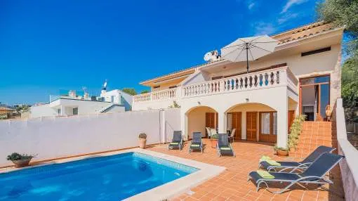 Holiday Villa Alcanada close to the Beach with Sea View, Wi-Fi, Pool & Terrace; Parking Available