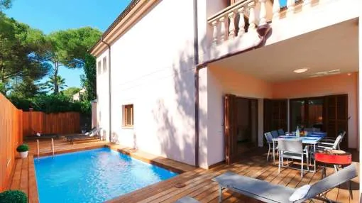Vacation Home Tomymar with Pool, Wi-Fi, Garden & Terrace Vacation Home Tomymar with Pool, Wi-Fi, Garden & Terrace