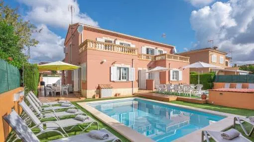 Villa "Blue Summer and Lovely Villas" with Pool, A/C, Wi-Fi, Garden, Terrace & Balcony