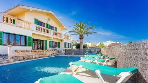 Villa Can Sard with Pool, Wi-Fi, Garden & Terrace