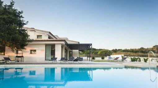 Holiday Home Dalt Son Morro with Mountain View, Pool & Wi-Fi Holiday Home Dalt Son Morro with Mountain View, Pool & Wi-Fi