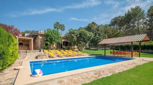 Large Country House for 11 people with Pool & A/C Large Country House for 11 people with Pool & A/C