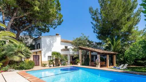 Chalet Villa Can Charles with Mountain View, Wi-Fi, A/C, Pool, Garden & Terrace Chalet Villa Can Charles with Mountain View, Wi-Fi, A/C, Pool, Garden & Terrace