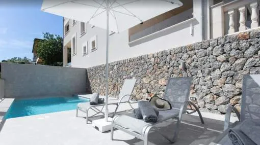 Luxury Villa Ona with Sea & Mountain View, Pool, A/C, Wi-Fi, Garden, Terrace & Balcony Luxury Villa Ona with Sea & Mountain View, Pool, A/C, Wi-Fi, Garden, Terrace & Balcony