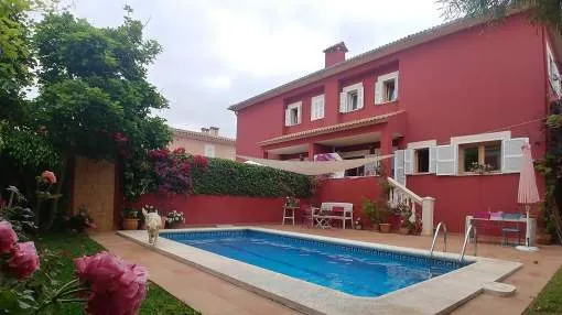 Magnificent House with Private Pool, A/C & Garden Magnificent House with Private Pool, A/C & Garden