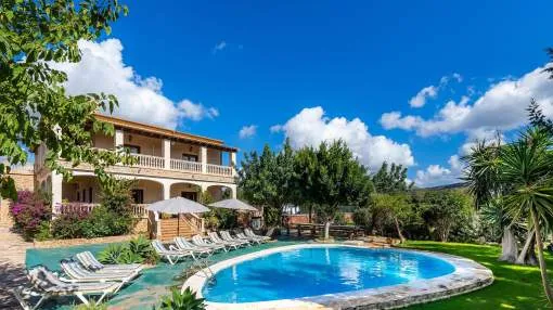 Villa Marcos with Sea View, Mountain View, Pool, Garden & Wi-Fi