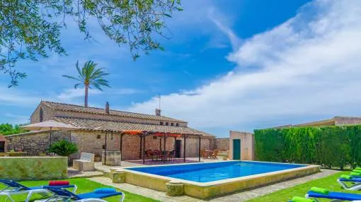Aubadellet (Can Randa) - Villa for 8 people in Villafranca de Bonany. Aubadellet (Can Randa) - Villa for 8 people in Villafranca de Bonany.