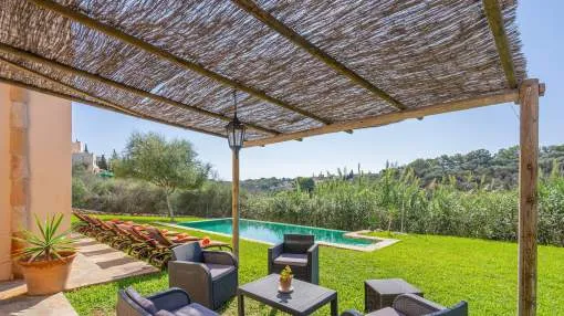 "Villa Paqui" 10-minutes from Cala Mondragó with Infinity Pool, Garden & Wi-Fi