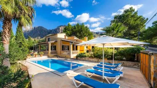 Vacation Home Casa del Sol with Sea View, Mountain View, Pool, Wi-Fi, A/C, Terraces & Garden
