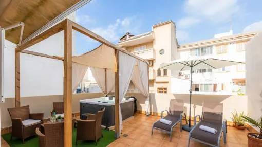 Villa Can Amer with Sun Terrace, A/C & Wi-Fi