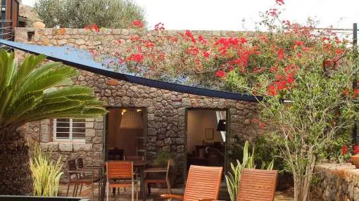Holiday Home Es Vermell de Baix with Sea & Mountain View, Garden, Terrace, Balcony, A/C & Wi-Fi
