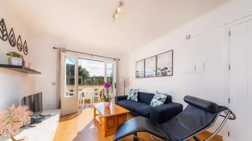 Pet Friendly Apartment Juan with Balcony and Wi-Fi Pet Friendly Apartment Juan with Balcony and Wi-Fi