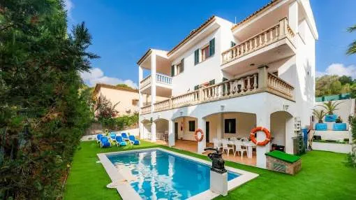 Holiday Home "Shorabaixa" with Pool, Wi-Fi, A/C, Terrace & Garden