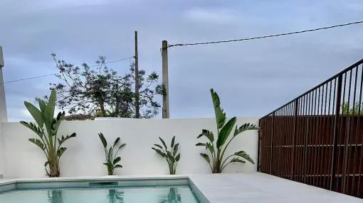 Holiday Home Cal Tio Toni with Pool, Shared Terrace & Wi-Fi