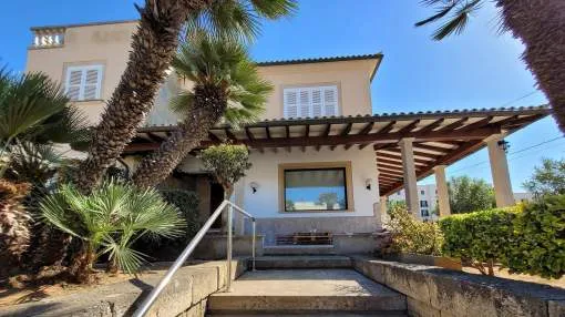 Chalet 'Los Pinos Can Picafort' close to the Beach with Garden & Wi-Fi Chalet 'Los Pinos Can Picafort' close to the Beach with Garden & Wi-Fi