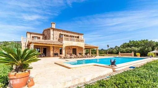 Finca Es Molinet Nou » charming country house with private pool. Ideal for families. Finca Es Molinet Nou » charming country house with private pool. Ideal for families.