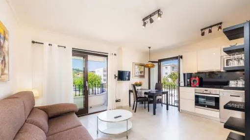 Apartment 'Brillant' close to the Beach with Balcony & Wi-Fi