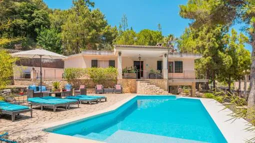 Pet-Friendly Villa Ses Basses with Mountain View, Pool & Wi-Fi Pet-Friendly Villa Ses Basses with Mountain View, Pool & Wi-Fi