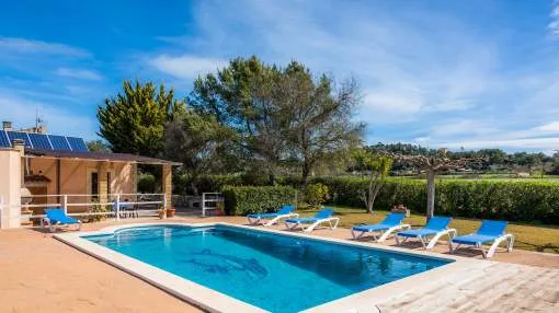 Holiday Home "Cova Dor" with Shared Pool, Garden & Wi-Fi