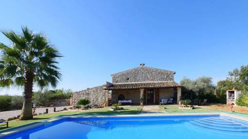 Quiet rustic natural stone finca private pool, garden, sun terrace, AC, Wifi Quiet rustic natural stone finca private pool, garden, sun terrace, AC, Wifi