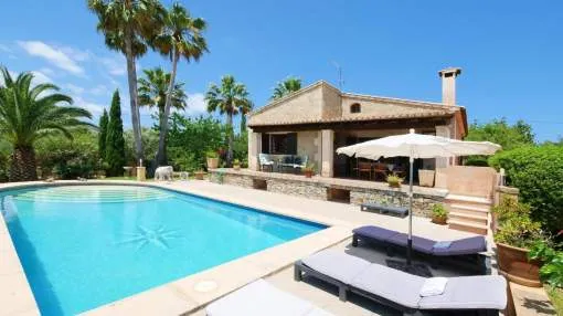 Holiday home with terrace and beautiful garden Holiday home with terrace and beautiful garden