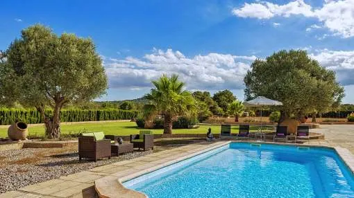 Finca Luna Bella for 8 persons near Petra Mallorca Finca Luna Bella for 8 persons near Petra Mallorca
