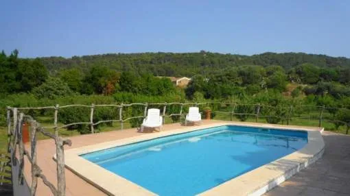 Nice finca in quiet location with pool for 4 people Nice finca in quiet location with pool for 4 people