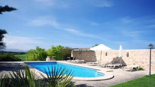 Rural finca with pool and landscape views in Santa Margalida Rural finca with pool and landscape views in Santa Margalida