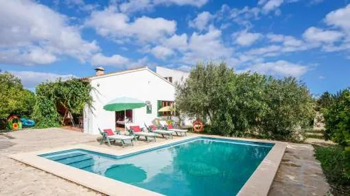 Charming and family friendly finca with private pool in Santa Margalida Charming and family friendly finca with private pool in Santa Margalida