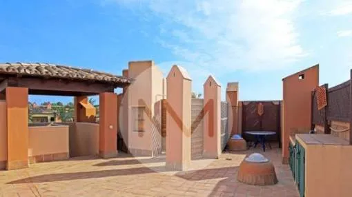 Spacious penthouse for rent, sea view roof terrace, in Son Verí Nou, Llucmajor. Spacious penthouse for rent, sea view roof terrace, in Son Verí Nou, Llucmajor.