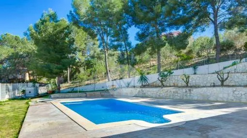 Phenomenal villa in coastal zone under construction with relaxing sea views in Palma Nova Calvia Majorca 