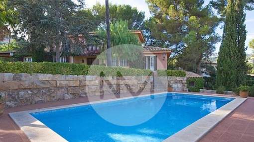 Villa Son Vida: Huge Mediterranean villa in Son Vida. Close to Golf. Villa Son Vida: Huge Mediterranean villa in Son Vida. Close to Golf.
