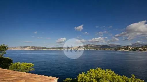 Spectacular villa first line to the sea in Santa Ponsa, Calvia, Majorca Spectacular villa first line to the sea in Santa Ponsa, Calvia, Majorca