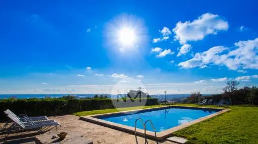 Spacious country estate with panoramic sea views, Cala Millor Spacious country estate with panoramic sea views, Cala Millor