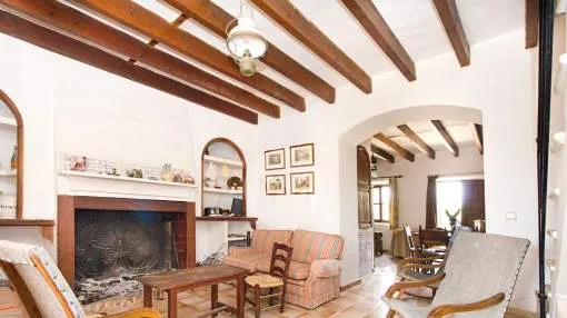 Rustic-style finca on almost 125 ha of land in Llucmajor, Majorca Rustic-style finca on almost 125 ha of land in Llucmajor, Majorca