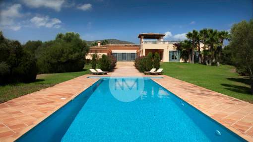 Attractive finca with panoramic views near Santanyí, Majorca Attractive finca with panoramic views near Santanyí, Majorca