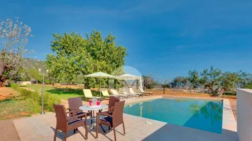 New spacious finca in picturesque location near Selva in Mallorca New spacious finca in picturesque location near Selva in Mallorca